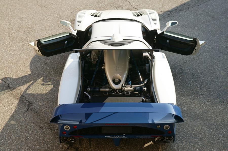  Maserati MC-12 2004 года  (фото 36 из 53)